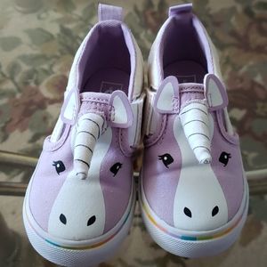Unicorn van sneakers